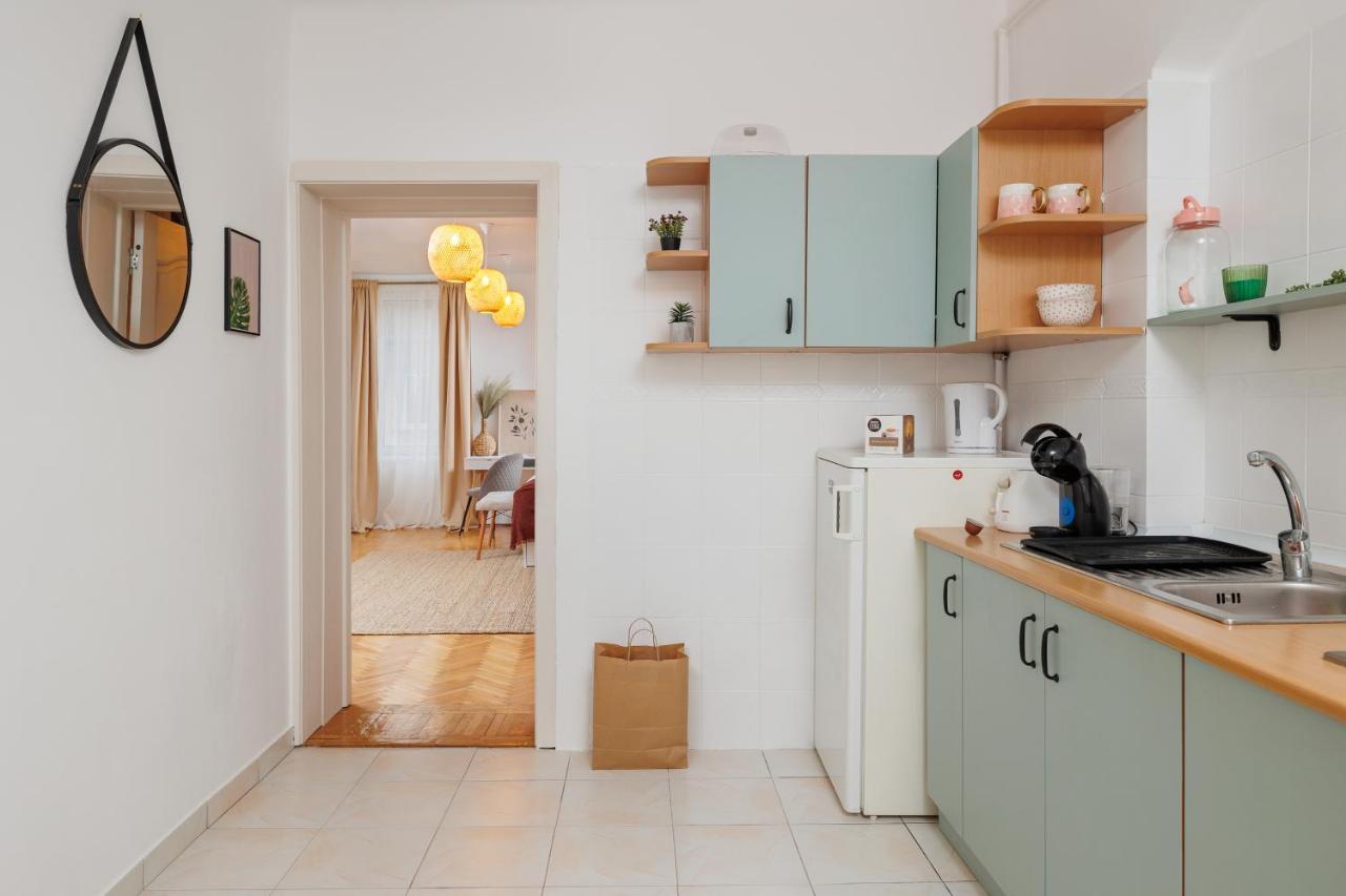 Lunga 16 Guesthouse Brasov Luaran gambar